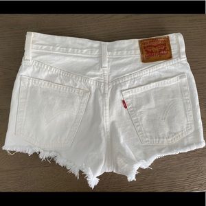 Levi cheeky jean shorts